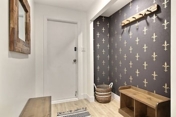 spectacular 3 bdrm old quebec penthouse