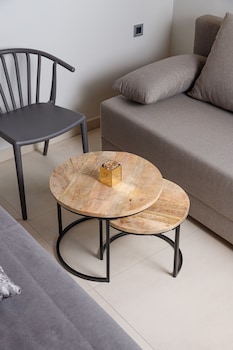 metropolitan pearl boutique hotel