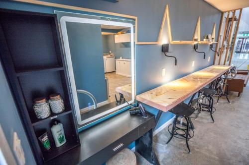podshare san francisco marina hostel