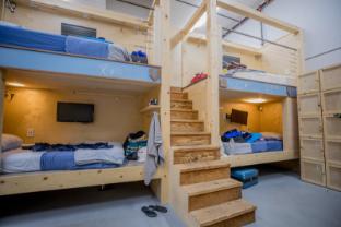 podshare san francisco marina hostel