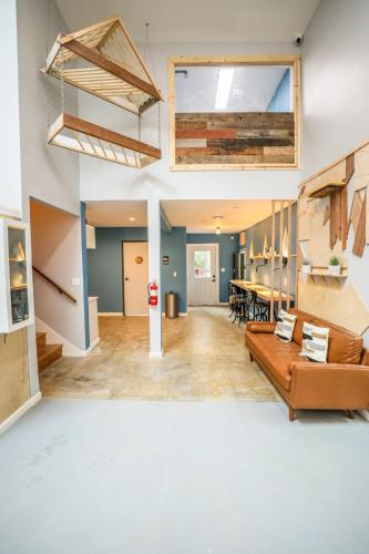 podshare san francisco marina hostel