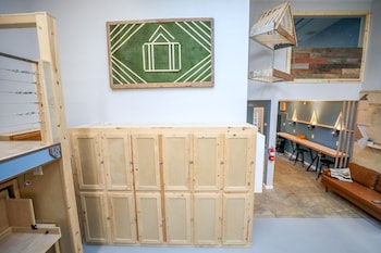 podshare san francisco marina hostel