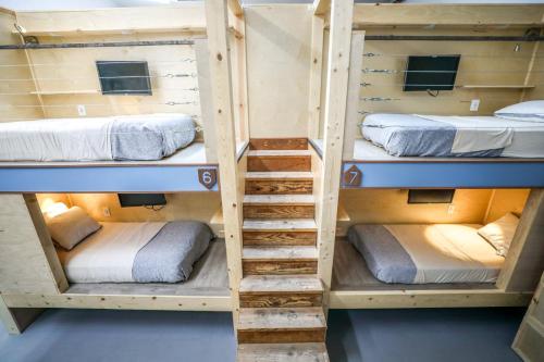 podshare san francisco marina hostel