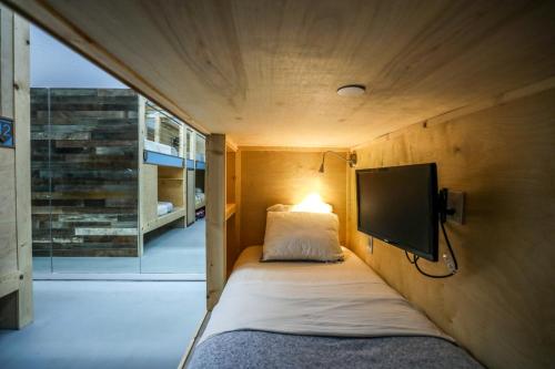 podshare san francisco marina hostel