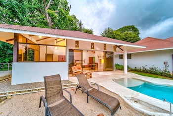 akua ocean view suites