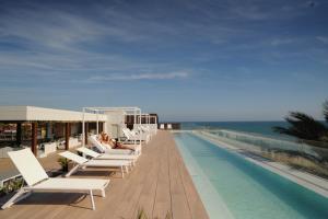 playa grande by tropical