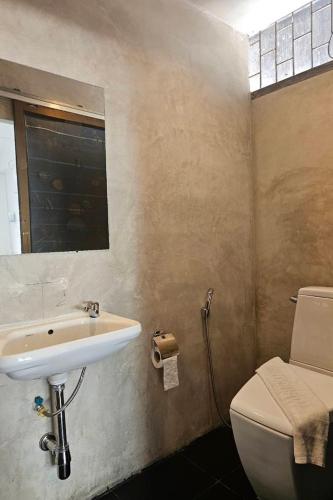 remember phuket town by zuzu