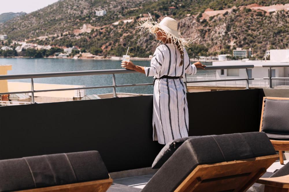 loutraki agioi theodoroi