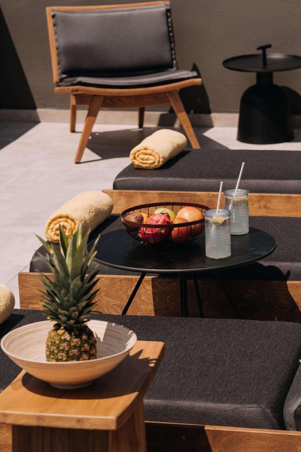 loutraki agioi theodoroi