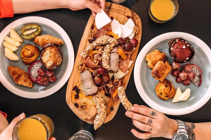 loutraki agioi theodoroi