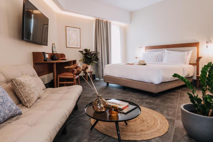 loutraki agioi theodoroi