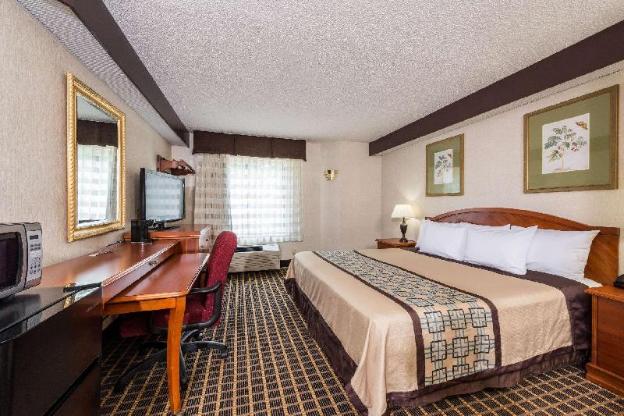 days inn by wyndham yadkinville