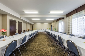 days inn by wyndham yadkinville