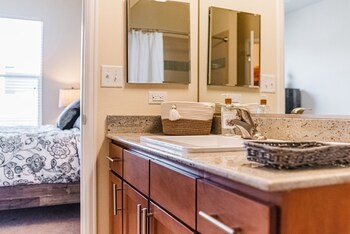 modern mountain view very clean