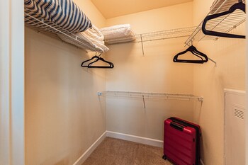 modern mountain view very clean