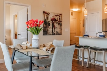 modern mountain view very clean