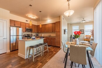 modern mountain view very clean