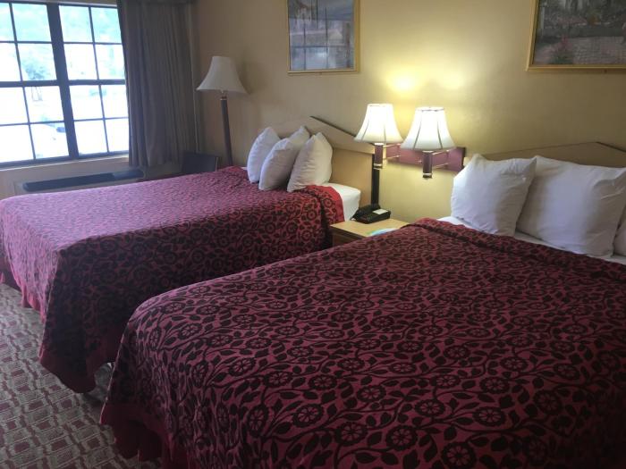 days inn by wyndham yazoo city
