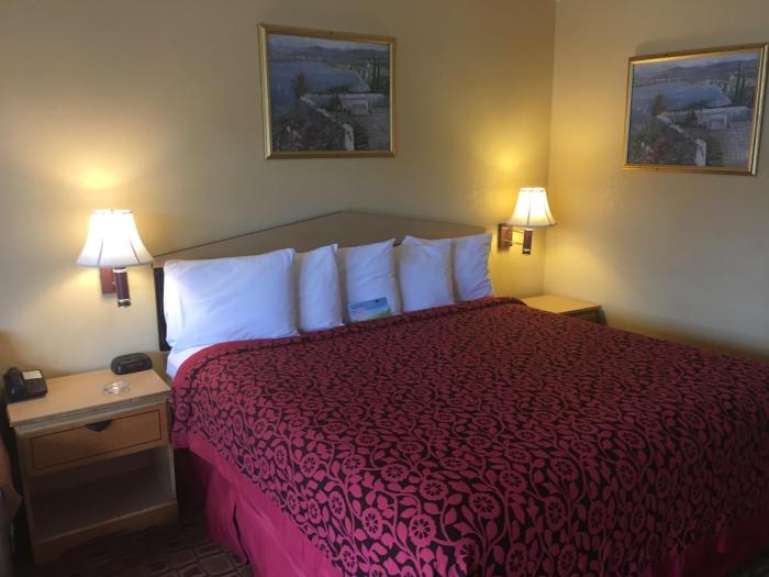 days inn by wyndham yazoo city