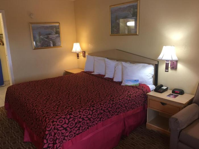 days inn by wyndham yazoo city