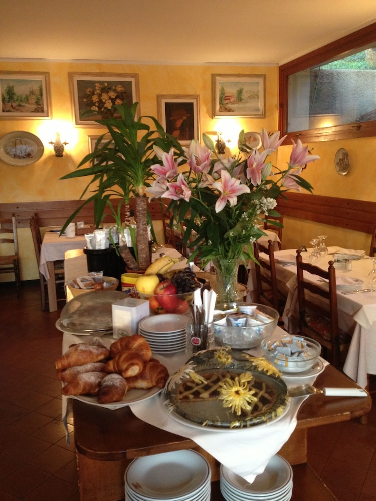 hotel ristorante il caminetto