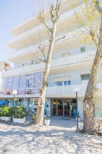 hotel mirage bellaria