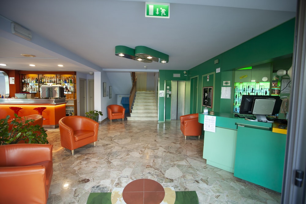 hotel mirage bellaria