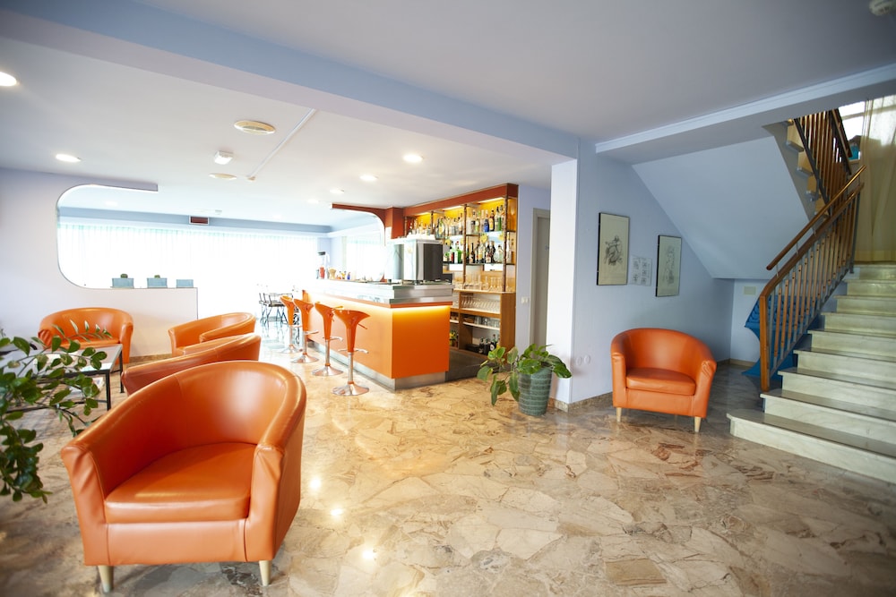 hotel mirage bellaria