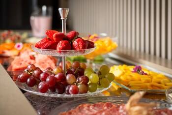 chateau laghetto collection