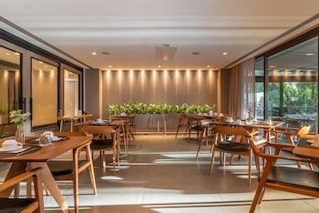 chateau laghetto collection