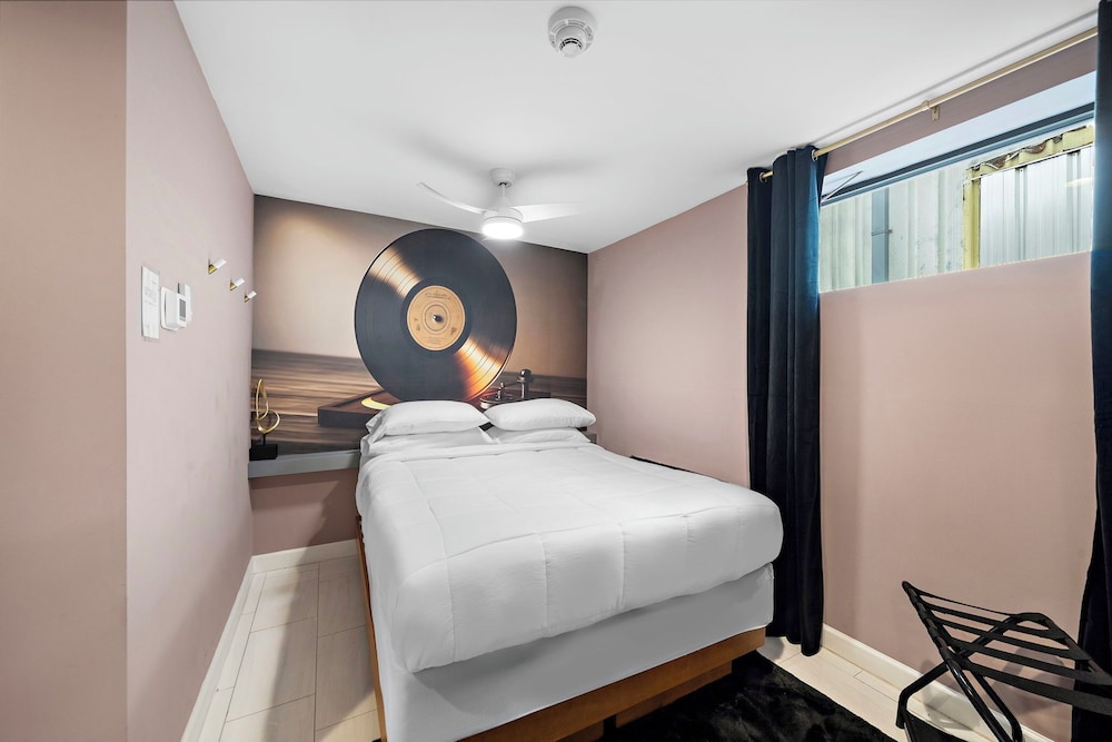 wanderstay boutique hotel