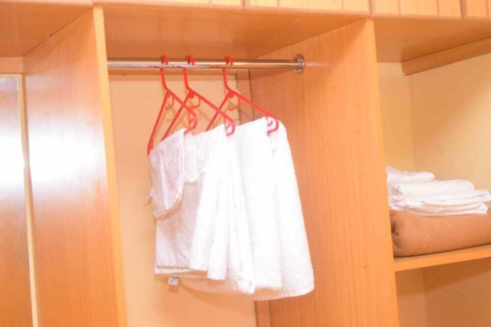 stay plus makey cozy homes