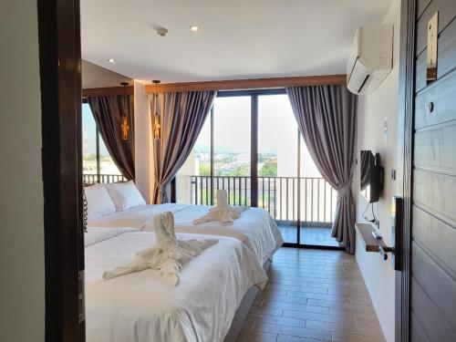s3 huahin hotel