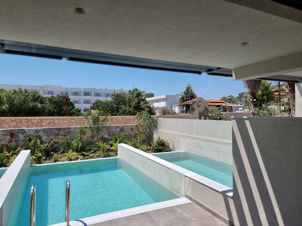 delight luxury rooms