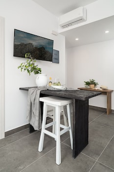 stella luxury apartments