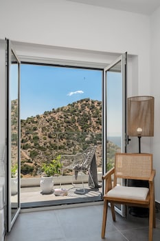 stella luxury apartments