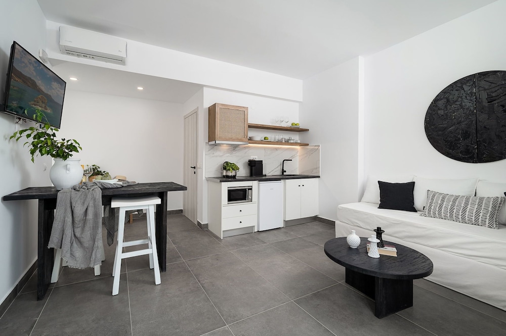 stella luxury apartments