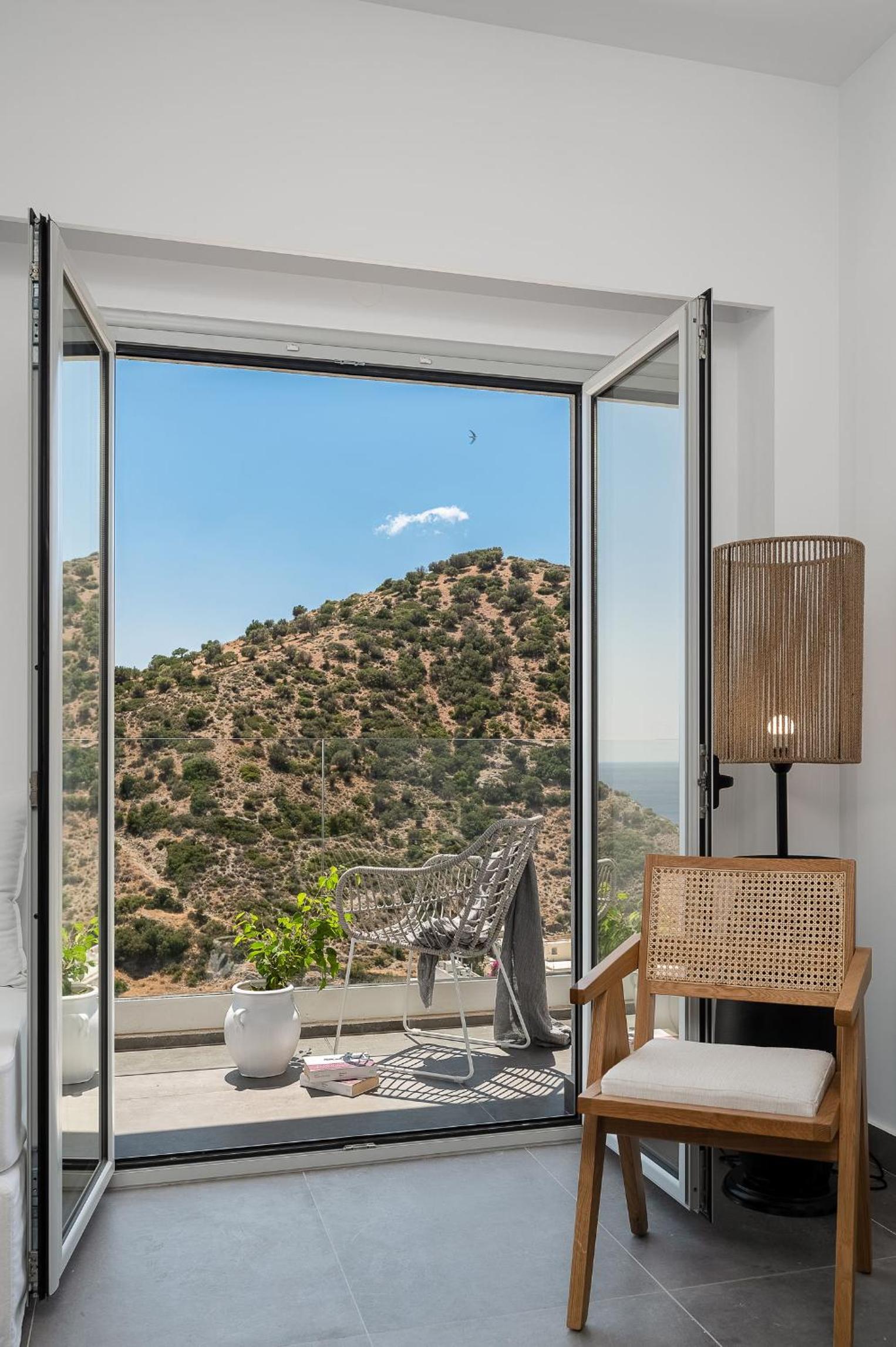 stella luxury apartments