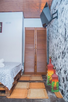 gardens house airport juan santamara a alajuela