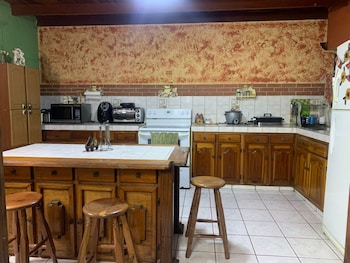 gardens house airport juan santamara a alajuela
