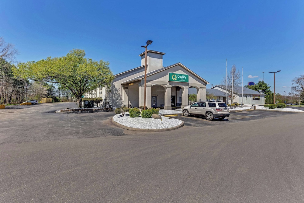 quality inn austintown youngstown west