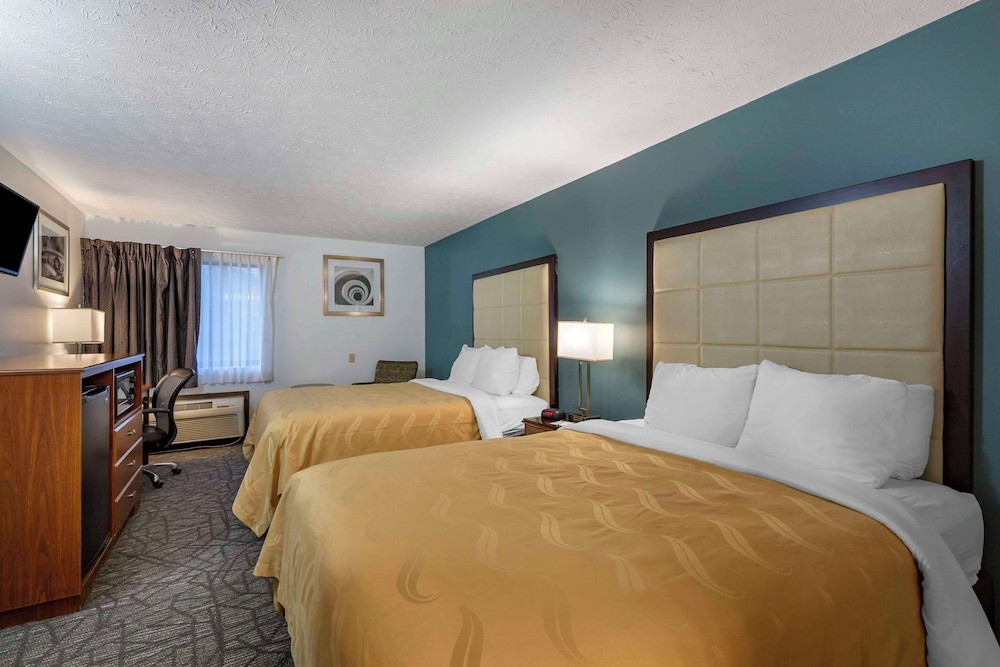 quality inn austintown youngstown west