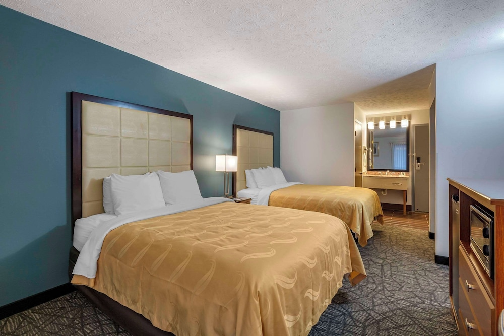 quality inn austintown youngstown west