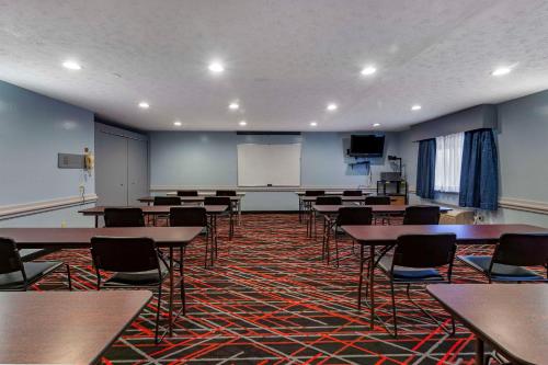 quality inn austintown youngstown west