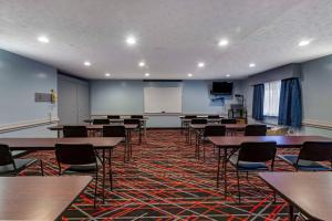 quality inn austintown youngstown west