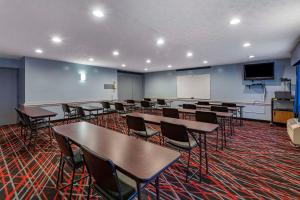 quality inn austintown youngstown west