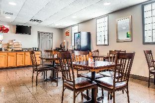quality inn austintown youngstown west