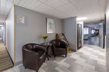 quality inn austintown youngstown west