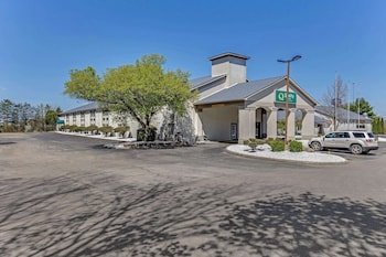 quality inn austintown youngstown west