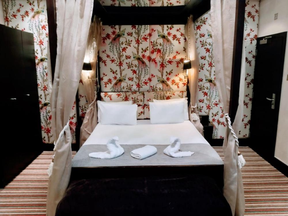 edward hotel paddington